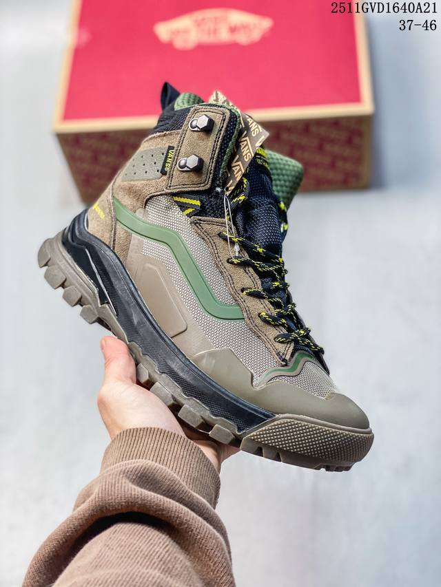 Company Grade: Vans Utrarange Series Exo Hi Gore-Tex Mte-Long High-Top Outdoor