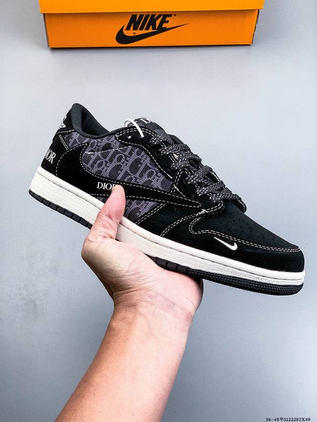 Nike Air Jordan 1 Low AJ1, a trendy and casual sneaker. Perfectly tailored AJ1