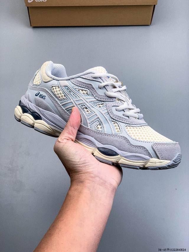 Asics Gel-Nyc 2055 features a breathable mesh upper with some synthetic leather