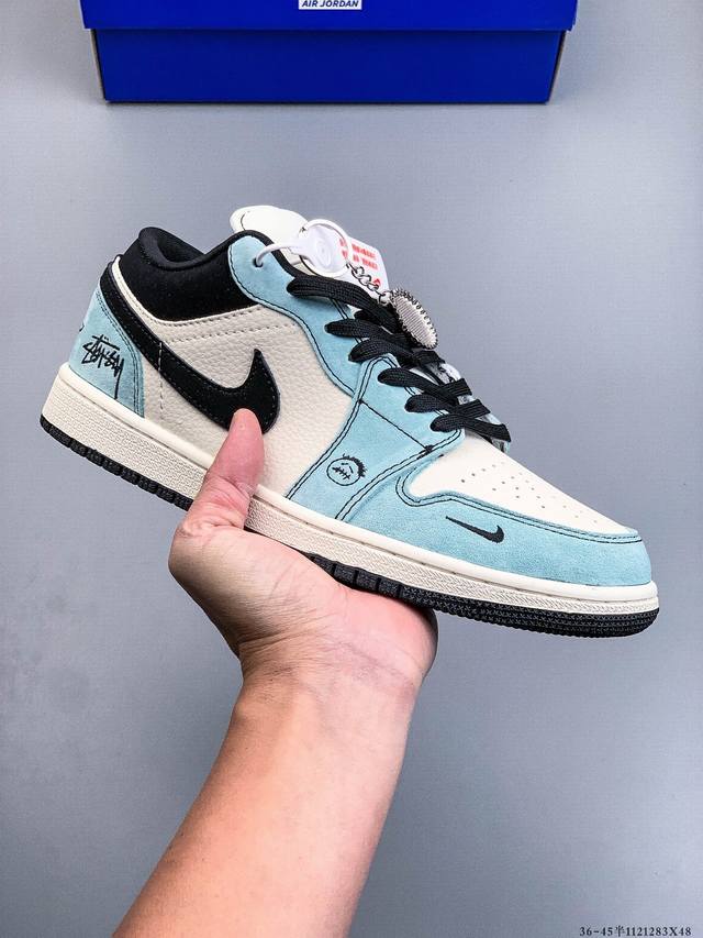 Nike Air Jordan 1 Low AJ1, a trendy and casual sneaker. Perfectly crafted AJ1 l