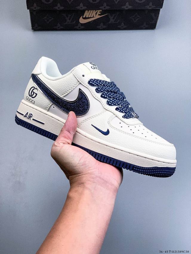 Original last data paper version, made with hard, high-quality leather upper, a