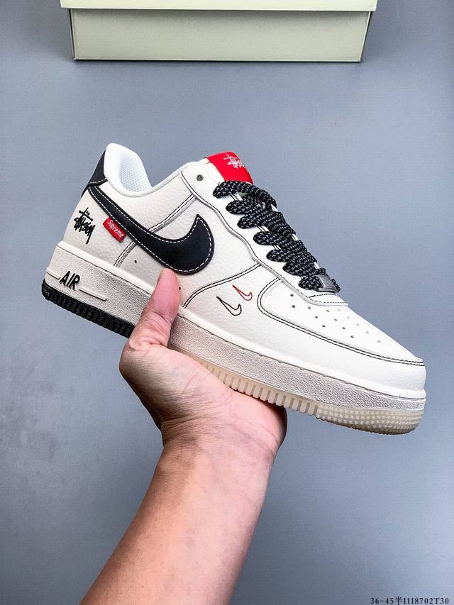 Original last data paper version, made with hard, high-quality leather upper, a