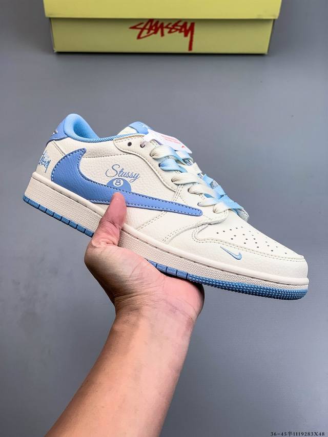 Nike Air Jordan 1 Low AJ1, a trendy and casual sneaker. Perfectly crafted AJ1 l
