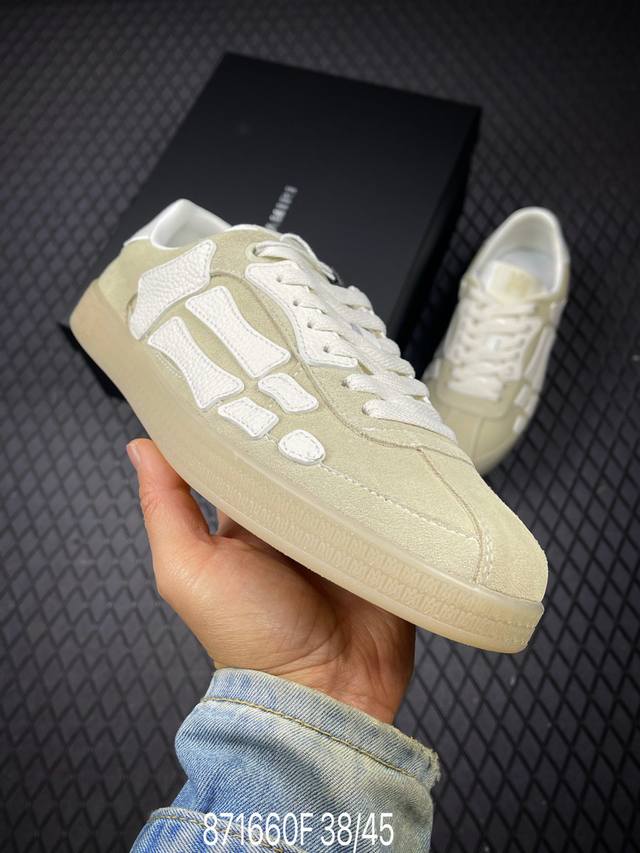 FAmiri Skeleton High Shoes This simple yet stylish shoe is suitable for various