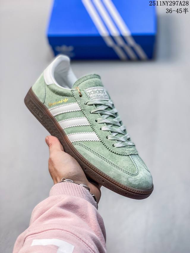 Authentic label with half sizes: Adidas Handball Spezial Trefoil retro casual s