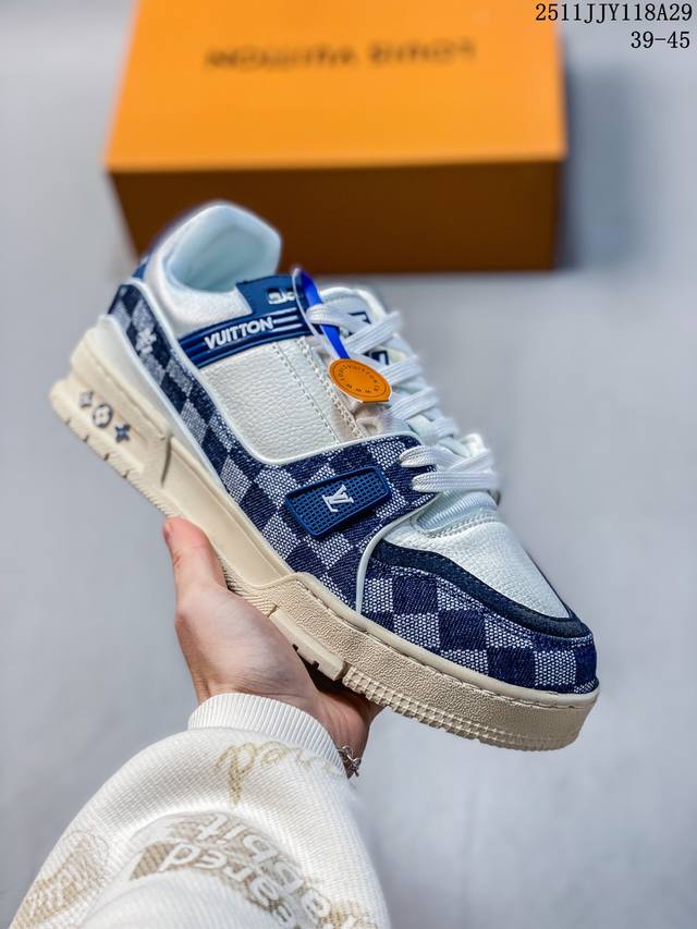 Louis Vuitton Remarque Low, made in Guangdong, features a leather upper, a full