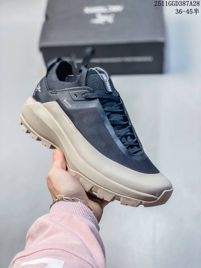 Arc' Teryx Vertex Alpine GTX Low-Top Hiking Boots Arc' Teryx, a Canadian outdoor