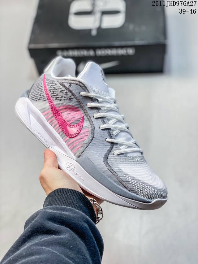 Authentic Nike Sabrina 2 Lx Ep Lightweight, Durable, Shock-Absorbing Low-Top Bas