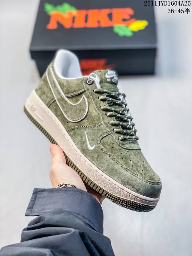 Limited Release of Overseas Hot Item! Company Grade Nike Air Force 1 '07 Low "T