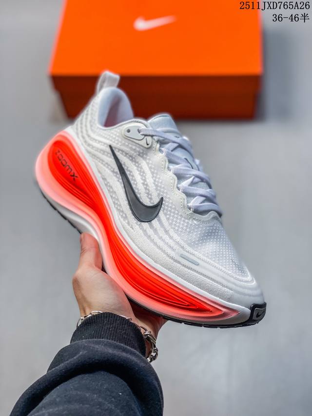 Nike Vomero Plus Stylish Comfortable Mesh Non-Slip Durable Low-Top Running Shoe