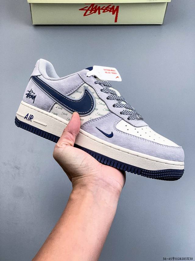 Original last data paper version, made with hard, high-quality leather upper, a