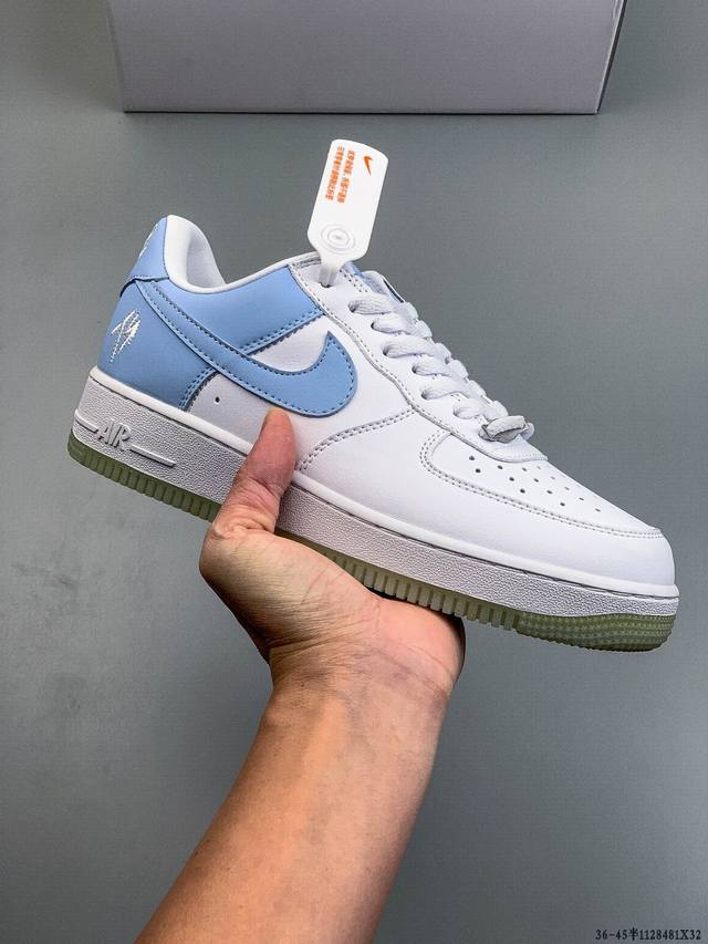 Original last data paper template, featuring a high-quality, durable leather up