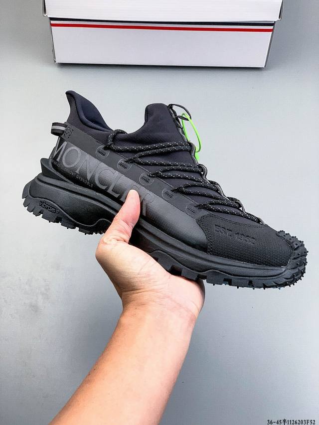 Moncler Trailgrip Amoeba Tear-Resistant Mountain Outdoor Shoes The shoe features