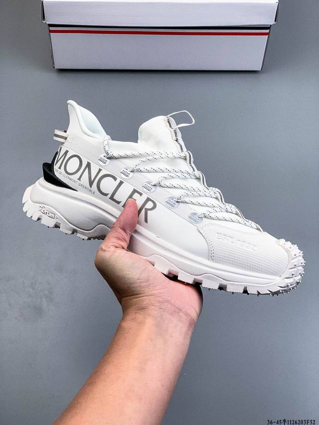 Moncler Trailgrip Amoeba Tear-Resistant Mountain Outdoor Shoes The shoe features