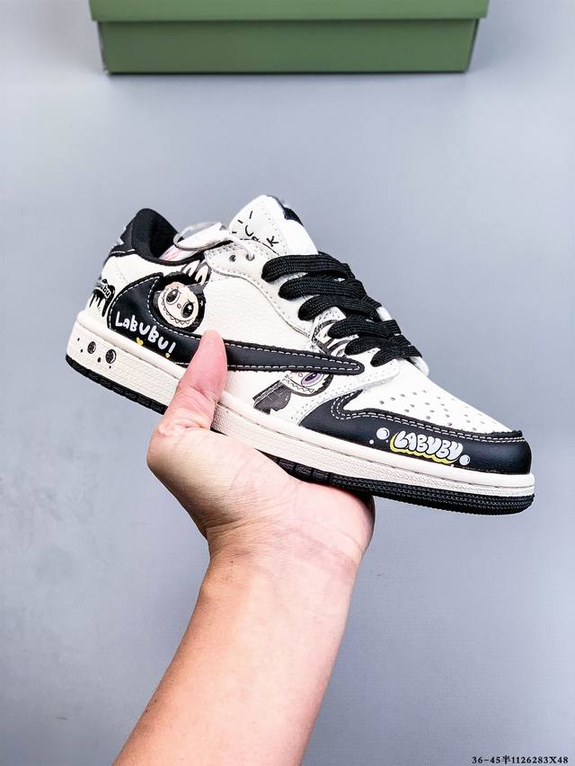 Nike Air Jordan 1 Low AJ1, a trendy and casual sneaker. Perfectly crafted AJ1 l