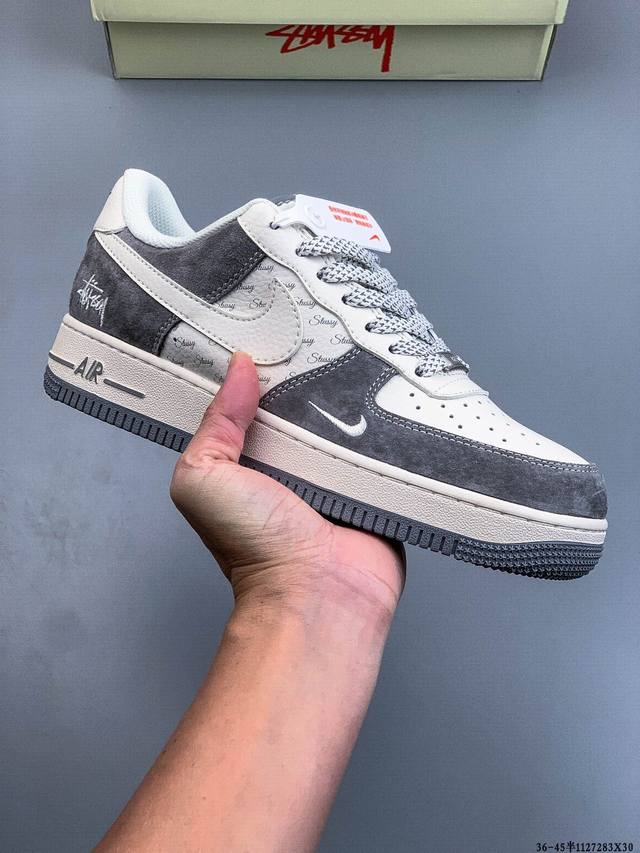 Original last data paper version, made with hard, high-quality leather upper, a