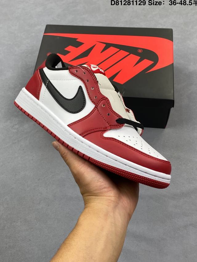 Nike Air Jordan 1 AJ1 Low, a versatile casual basketball shoe. Product Code: Hq