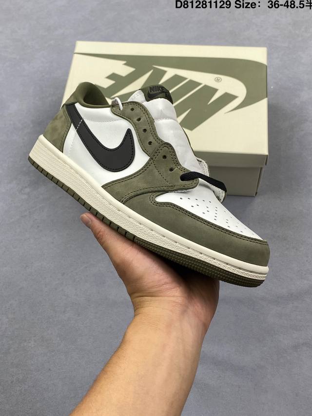 Nike Air Jordan 1 AJ1 Low, a versatile casual basketball shoe. Product Code: Hq