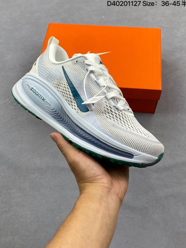 Nike Vomero 18X Lightweight Running Shoes Nike Vomero 18 Comfortable, Versatile