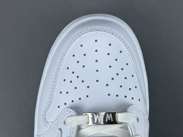 Channel Advantages! X Version Improved AJ1 Travis Scott X Jordan Air Jordan 1 Co