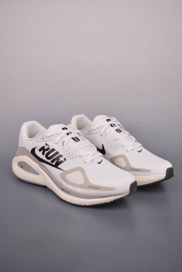 Nike Air Structure 26 New technology, developed ahead of the original shoe, runn
