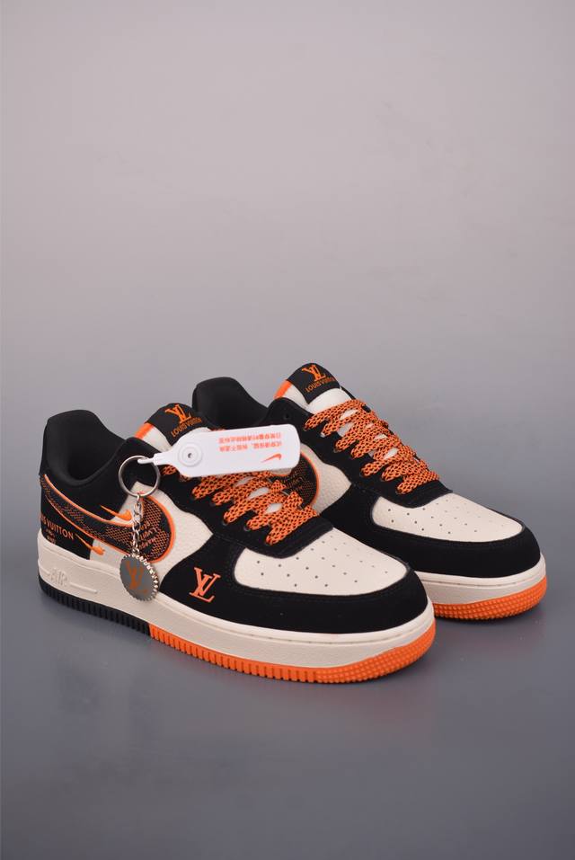 Nike Air Force 1 Low Lv Collaboration Authentic Air Force fit, made with origin