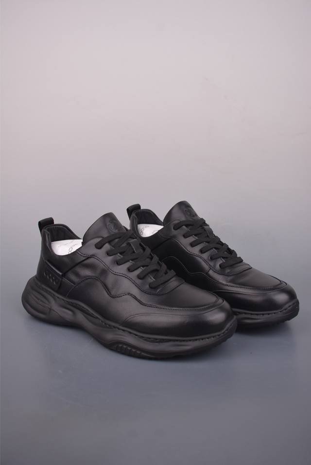Ecco Running Shoes - Versatile and Comfortable, New Autumn/Winter Thick-Soled Ca