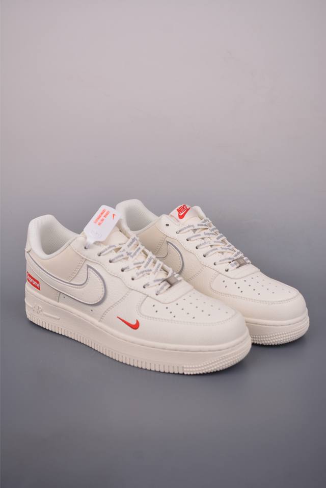 Nike Air Force 1 Low Supreme Collaboration Authentic Air Force version made with