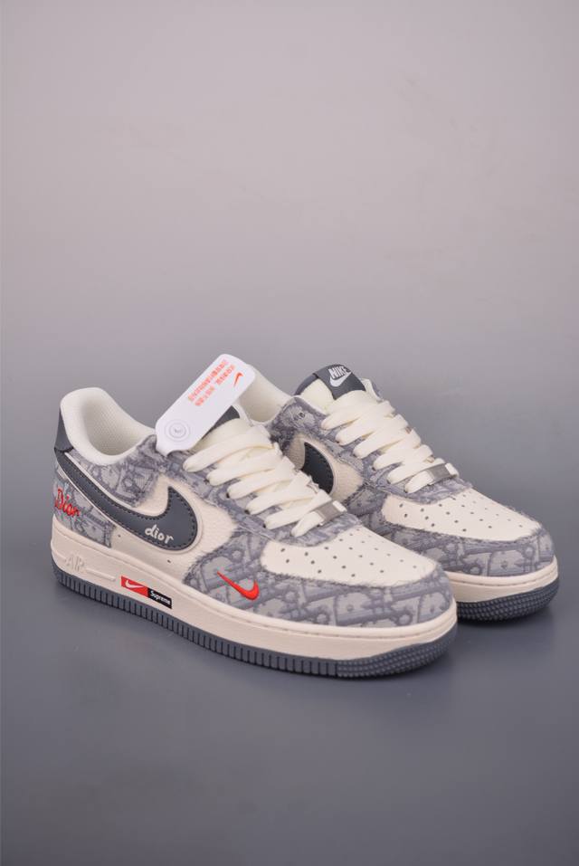 Nike Air Force 1 Low Dior Collaboration Authentic Air Force fit, made with origi