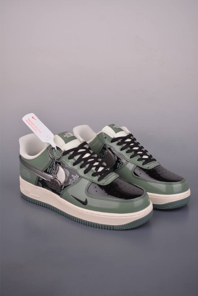 Nike Air Force 1 Low North Face Collaboration Authentic Air Force 1 silhouette m