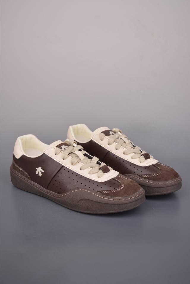 Descente Mx M Low Retro Patchwork Fashionable Casual Sneakers Leather upper for