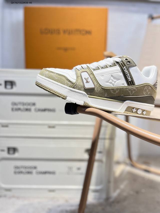 Louis Vuitton Lv Louis Vuitton sneakers New Lv Trainer latest colorway sneakers
