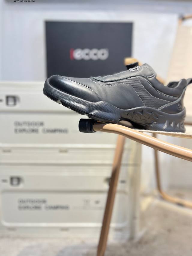 Ecco Men's Shoes: Lightweight, breathable, comfortable, durable, skin-friendly,