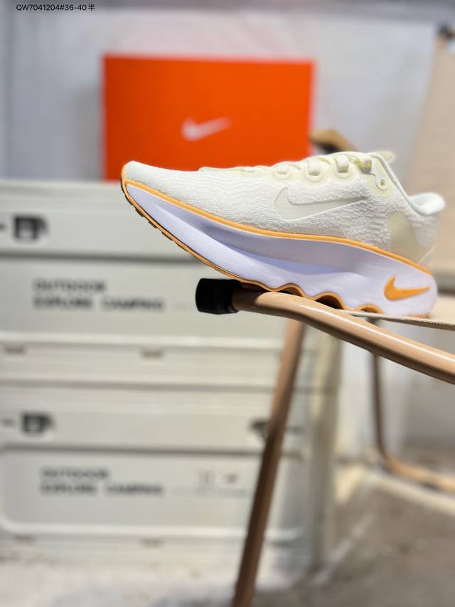 Original last and original paper pattern development#Uses thickened woven fabric