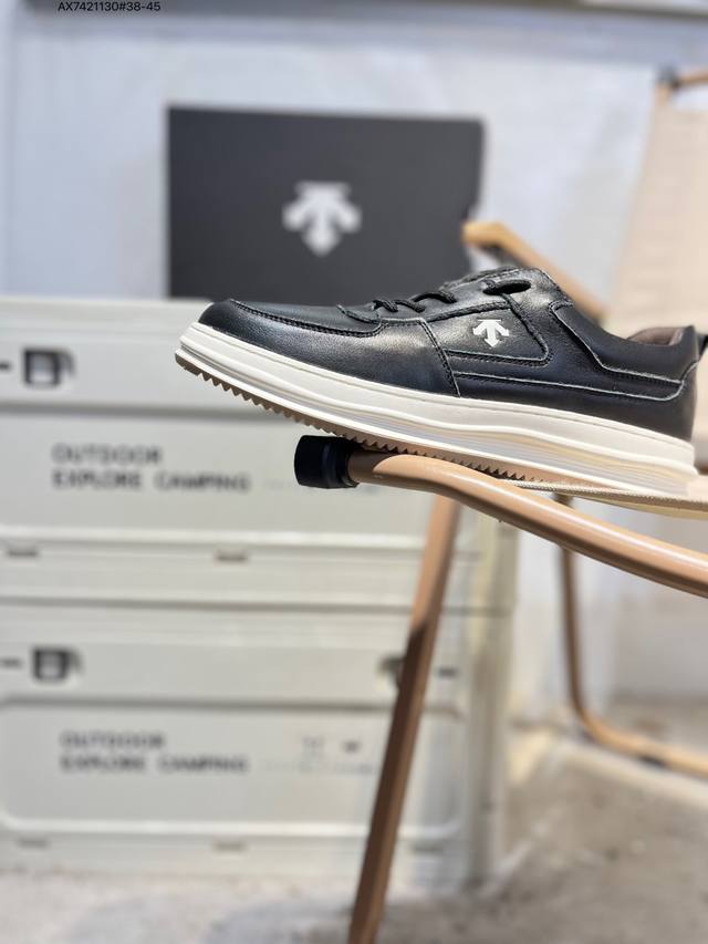 Descente Chron Court Sb Retro Lightweight Durable Low-top Casual Leather Shoes S