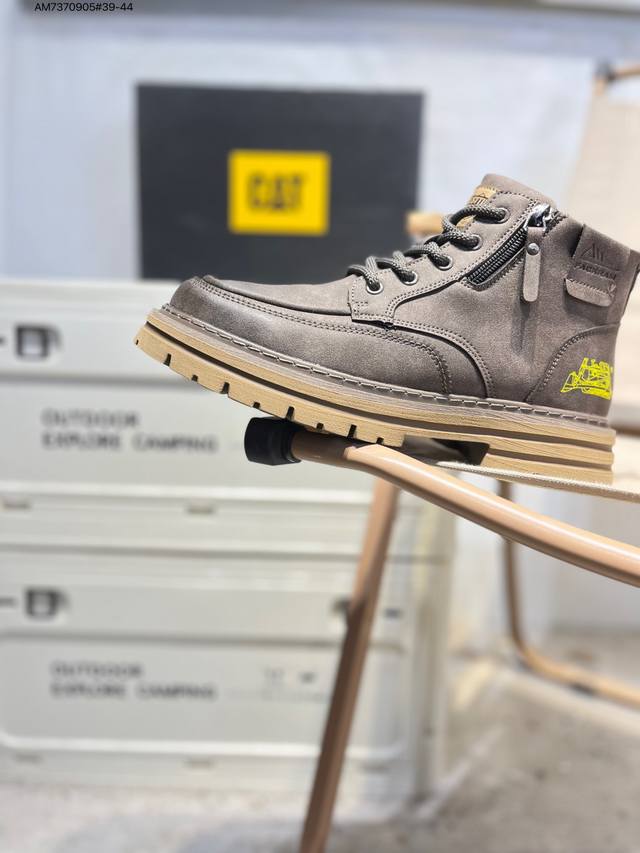 Cat Hardcore Bulldozer Brand Series Workwear and Casual Shoes Same style as on T