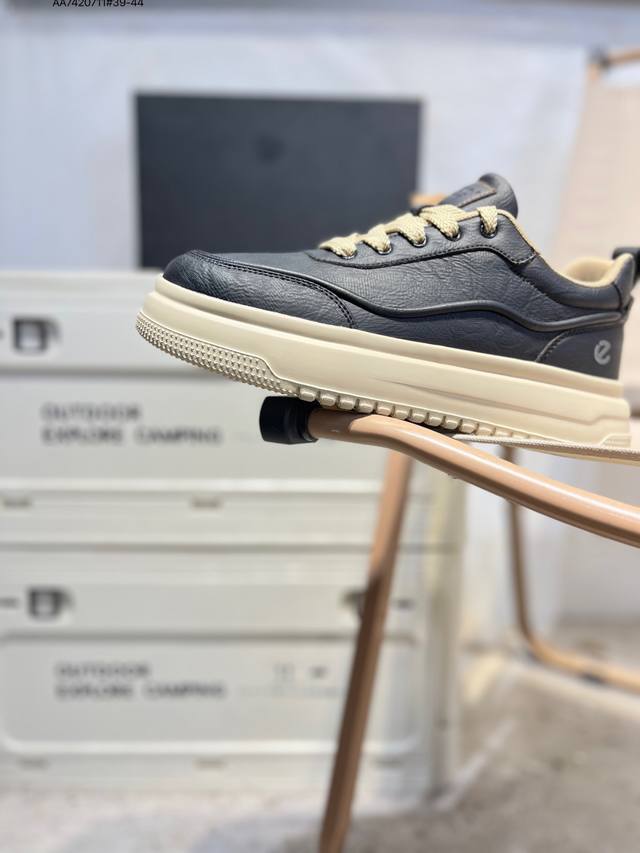 Ecco Men's Shoes: Lightweight, breathable, comfortable, durable, skin-friendly,