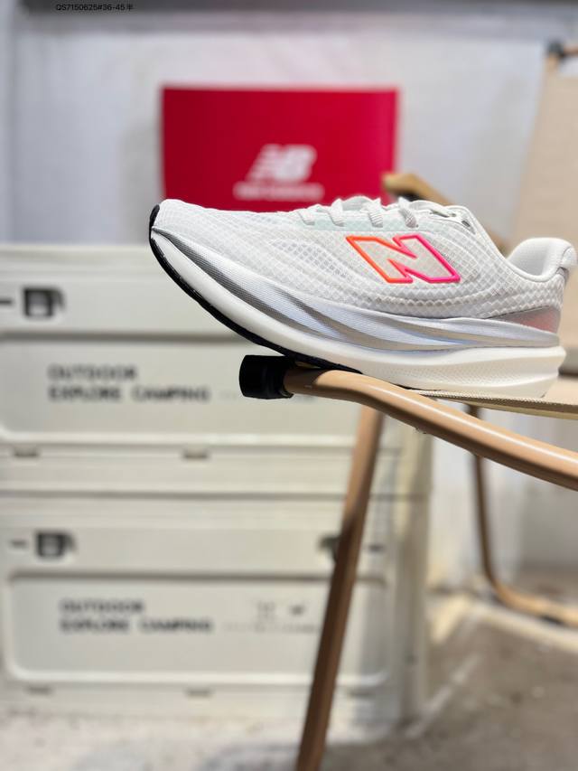 Original Last and Paper Version Development Pattern#Uses ultra-lightweight and b