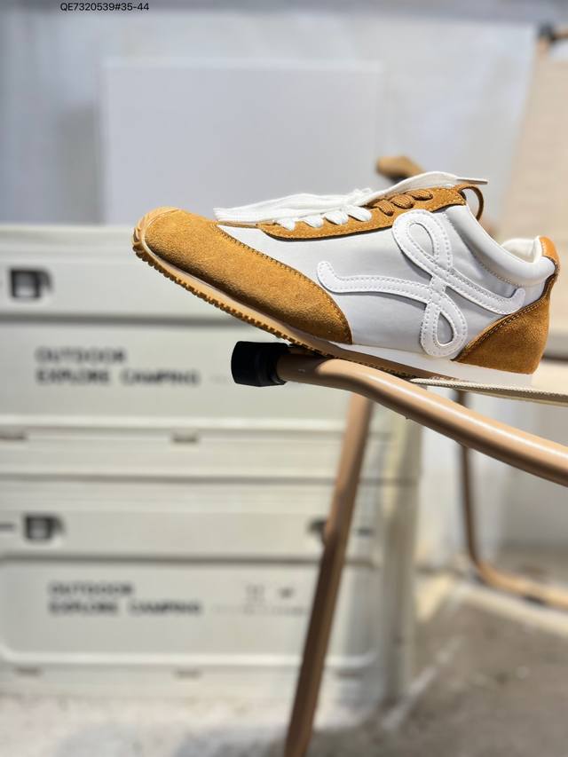 Loewe Ballet Runner 2.0 Sneakers, a century-old Spanish luxury leather goods bra