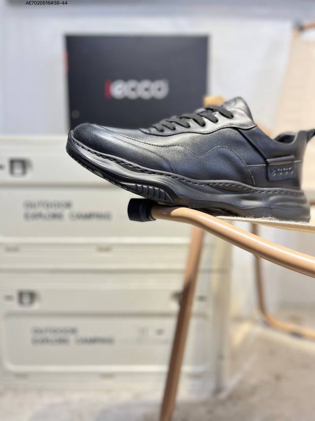 Ecco Men's Shoes: Lightweight, breathable, comfortable, durable, skin-friendly,