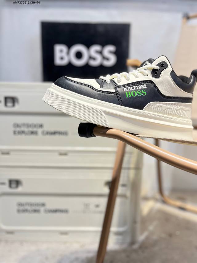 Boss Hugo Boss Steel Stamp Version New Arrival, German High-End Brand, Synchroni