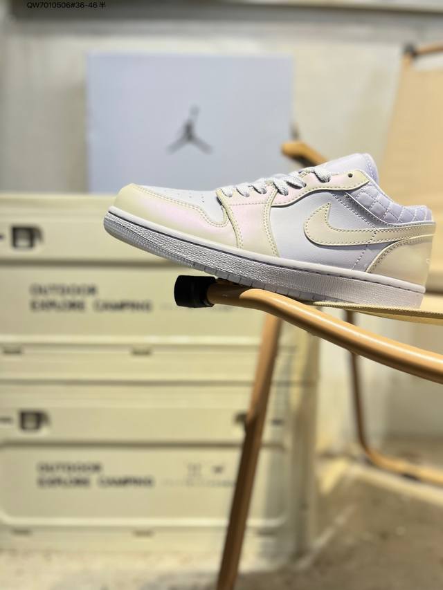 Factory Grade Top Layer Leather Jordan Air Jordan 1 Low AJ1 Basketball Shoes Of