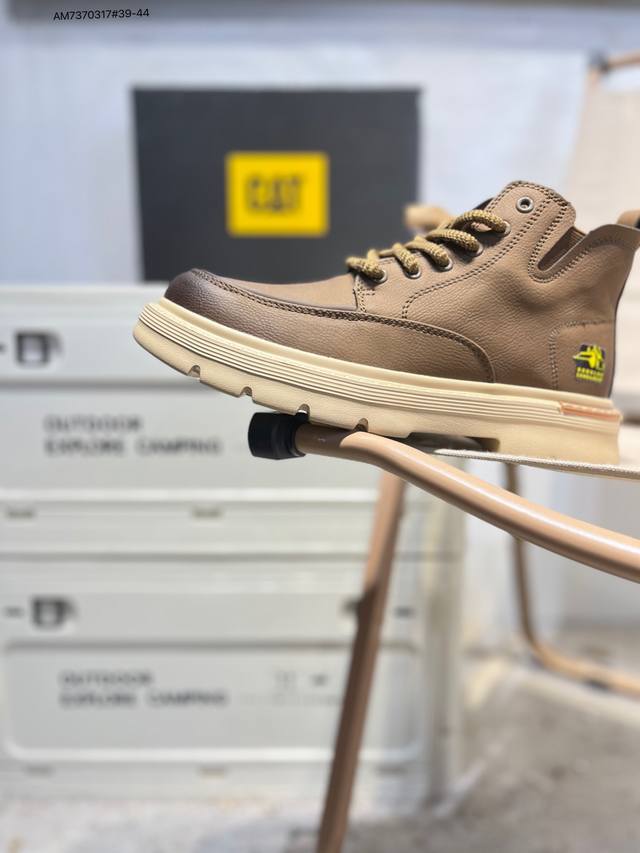 Cat Hardcore Bulldozer Brand Series Workwear and Casual Shoes Same style as on T