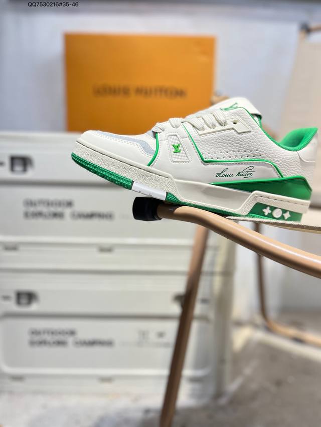 Louis Vuitton Lv Louis Vuitton sneakers New Lv Trainer latest colorway sneakers