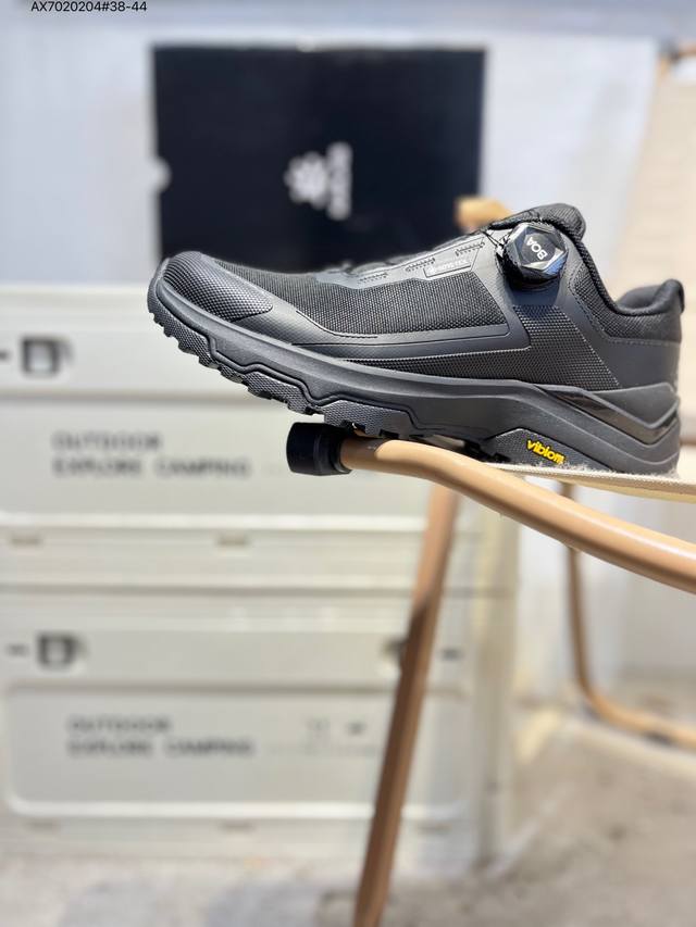 Kailas Gtx Boa Outdoor Low-Top Waterproof Hiking Shoes, made by a major manufac