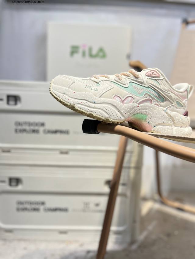 Fila Fusion Low-top Sports and Casual Shoes. Filafusion primarily focuses on cr