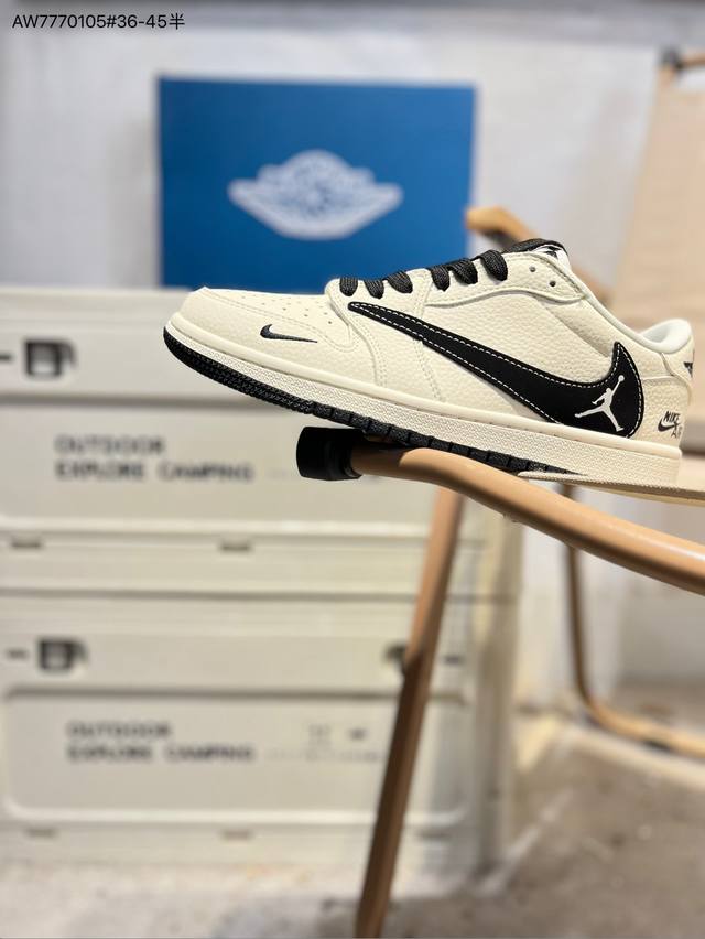 Factory Grade Top Layer Leather Jordan Air Jordan 1 Low AJ1 Basketball Shoes Of