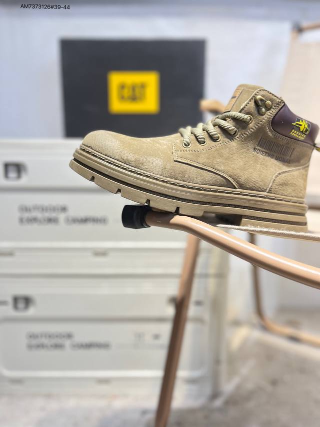 Cat Hardcore Bulldozer Brand Series Workwear and Casual Shoes Same style as on T