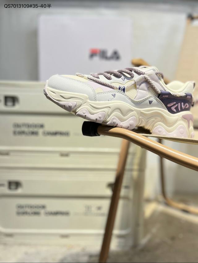 Fila Fusion Low-top Sports and Casual Shoes. Filafusion primarily focuses on fa