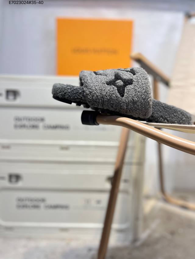 Double Eleven Special Offer Louis Vuitton LV Song Qian's Same Style Ss Autumn/Wi